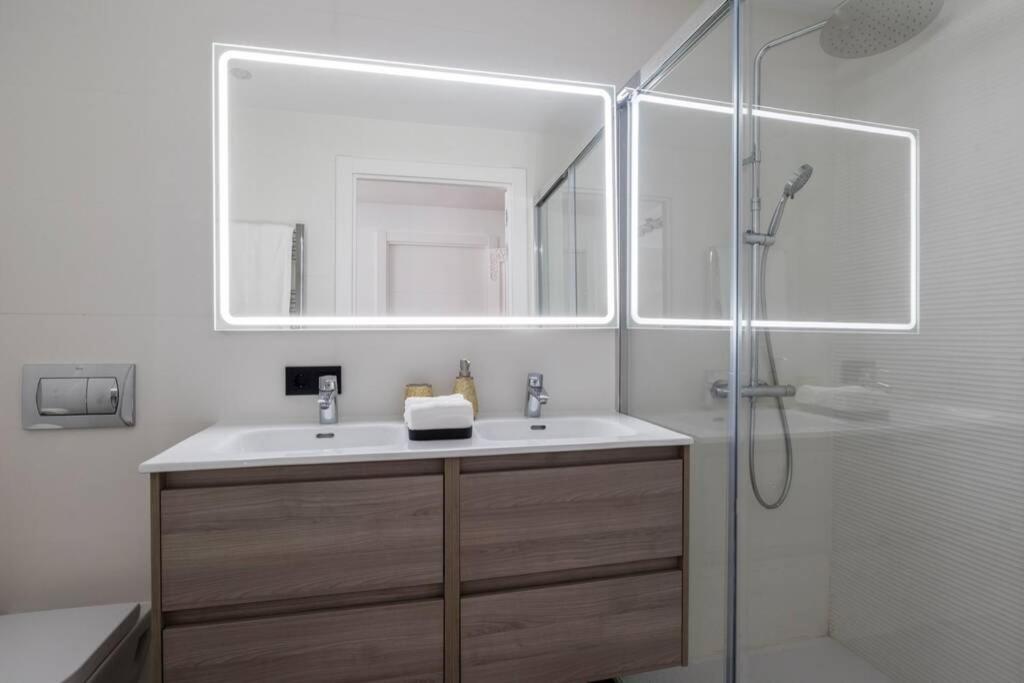 Puerto Banus Second Line, Luxury Apartement มาร์เบยา ภายนอก รูปภาพ