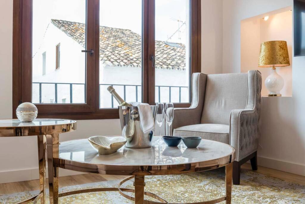 Puerto Banus Second Line, Luxury Apartement มาร์เบยา ภายนอก รูปภาพ